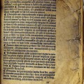 John Vaus: Rudimenta Puerorum in artem gramaticam([巴黎]:Josse Bade，[1522])苏格兰哥特式字体的一页，包括amo的词形变化说明。